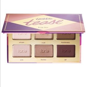 Tarte tartelette tease eyeshadow palette